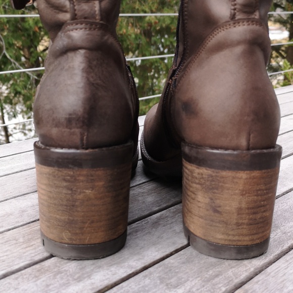 Joy Wendel leather ankle boots - Picture 8 of 16